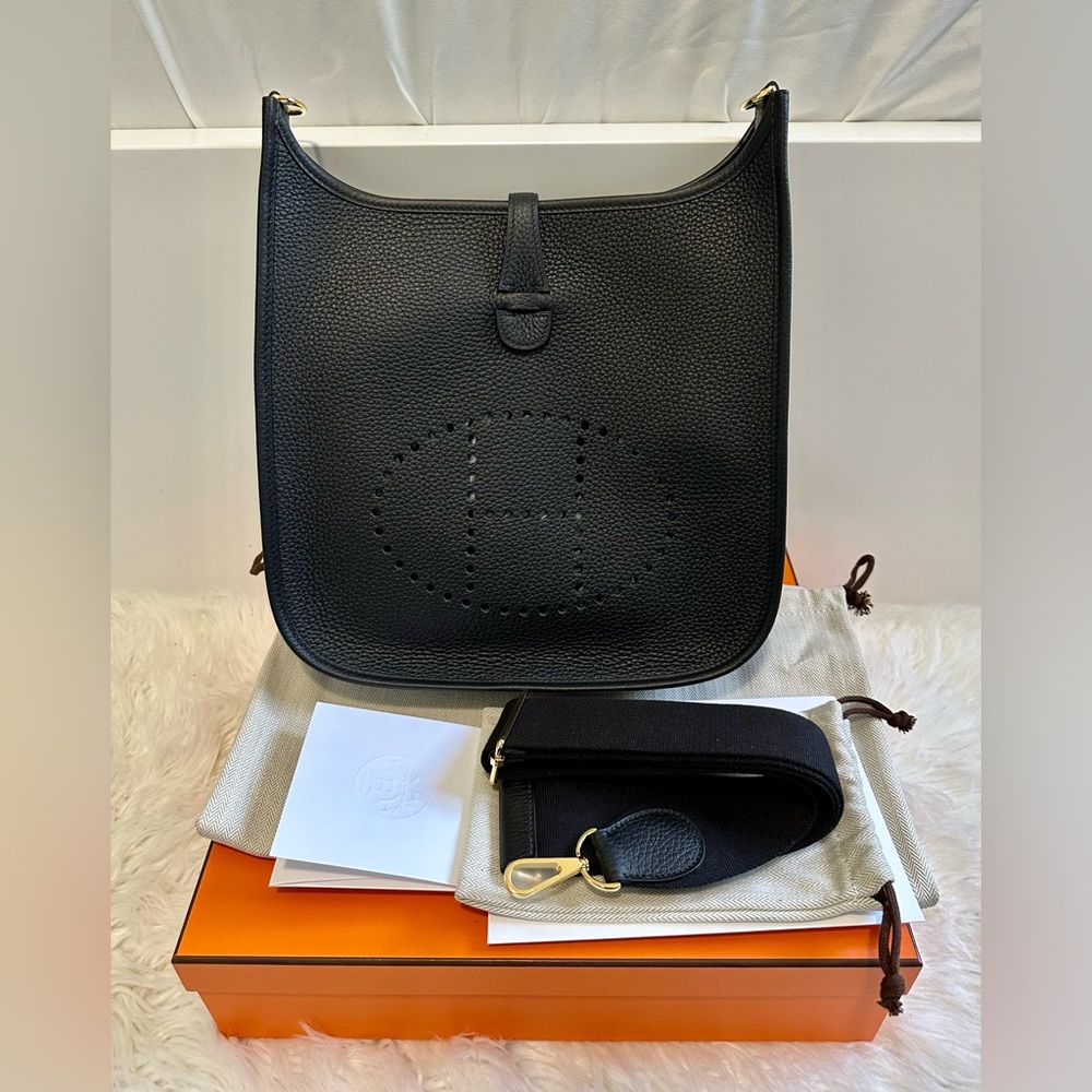 *SOLD* Hermes Evelyne III 29 Noir ghw